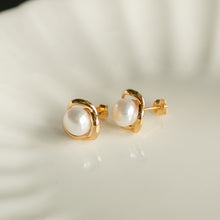 画像をギャラリービューアに読み込む, パールフラワー シルバーピアス Silver925
