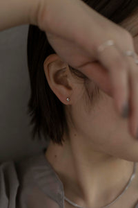 ミニマルストーン シルバーピアス Silver925