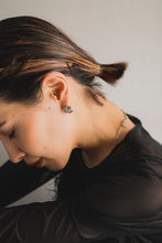 画像をギャラリービューアに読み込む, ダブルレイヤー シルバーピアス Silver925
