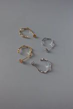 画像をギャラリービューアに読み込む, ワイヤーウェーブ シルバーピアス Silver925
