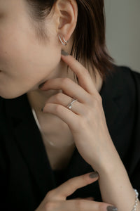 ダブルライン シルバーピアス Silver925