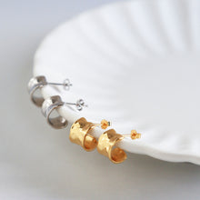 画像をギャラリービューアに読み込む, カーブプレート シルバーピアス Silver925
