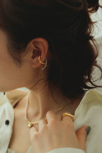 画像をギャラリービューアに読み込む, フェイクループ シルバーイヤーカフ Silver925
