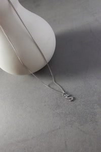 シンプルイニシャルモチーフ シルバーネックレス Silver925