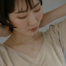 画像をギャラリービューアに読み込む, ツイストサークルモチーフ シルバーネックレス Silver925
