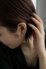 画像をギャラリービューアに読み込む, シンプルスクエア シルバーピアス Silver925
