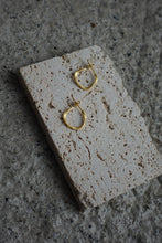 画像をギャラリービューアに読み込む, マットゴールドフープ シルバーピアス Silver925

