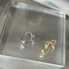 画像をギャラリービューアに読み込む, クロスループ シルバーイヤーカフ Silver925
