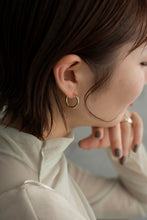 画像をギャラリービューアに読み込む, ワインドフープ シルバーピアス Silver925
