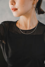 画像をギャラリービューアに読み込む, ツイストサークル シルバーピアス Silver925
