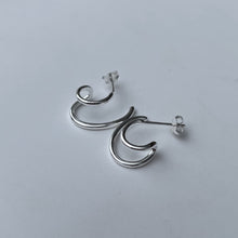 画像をギャラリービューアに読み込む, ダブルライン シルバーピアス Silver925
