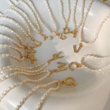 画像をギャラリービューアに読み込む, イニシャル淡水パール シルバーネックレス Silver925
