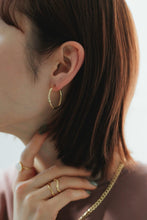 画像をギャラリービューアに読み込む, シンプルフローフープ シルバーピアス Silver925
