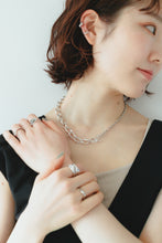 画像をギャラリービューアに読み込む, スモールクロス シルバーイヤーカフ Silver925

