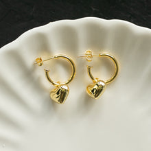 画像をギャラリービューアに読み込む, ハートフープ シルバーピアス Silver925
