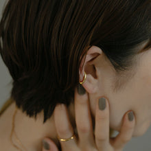 画像をギャラリービューアに読み込む, タック シルバーイヤーカフ Silver925
