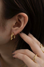 画像をギャラリービューアに読み込む, クロスノット シルバーピアス Silver925
