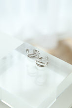 画像をギャラリービューアに読み込む, トリプルレイヤー シルバーピアス Silver925
