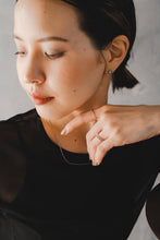 画像をギャラリービューアに読み込む, スモールアンティーク シルバーピアス Silver925
