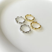 画像をギャラリービューアに読み込む, ミニマルビーズ シルバーピアス Silver925
