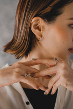 画像をギャラリービューアに読み込む, ソフトワインド シルバーピアス Silver925
