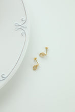 画像をギャラリービューアに読み込む, ツイストダブルサークル シルバーピアス Silver925
