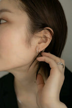 画像をギャラリービューアに読み込む, ダブルライン シルバーピアス Silver925
