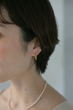 画像をギャラリービューアに読み込む, ツイストダブルサークル シルバーピアス Silver925

