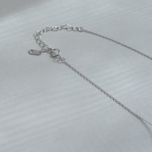 画像をギャラリービューアに読み込む, ドロップコーナー シルバーネックレス Silver925
