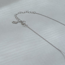 画像をギャラリービューアに読み込む, ドロップコーナー シルバーネックレス Silver925
