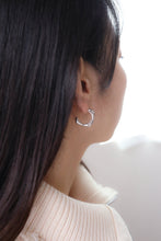 画像をギャラリービューアに読み込む, ソフトスクエア シルバーピアス Silver925
