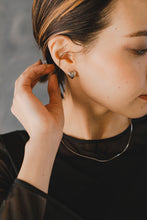 画像をギャラリービューアに読み込む, ハートバインド シルバーピアス Silver925
