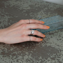 画像をギャラリービューアに読み込む, ウォーターサーフェスプレート シルバーリング Silver925
