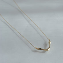 画像をギャラリービューアに読み込む, ドロップコーナー シルバーネックレス Silver925
