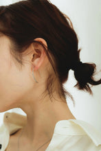 画像をギャラリービューアに読み込む, ワイヤーライン シルバーピアス Silver925
