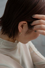 画像をギャラリービューアに読み込む, シンプルドロップ シルバーピアス Silver925
