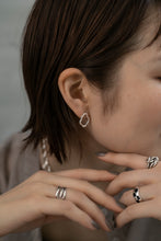 画像をギャラリービューアに読み込む, リキッドフープ シルバーピアス Silver925
