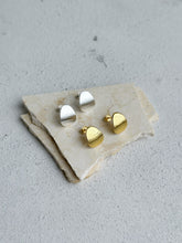 画像をギャラリービューアに読み込む, オーバルプレート シルバーピアス Silver925
