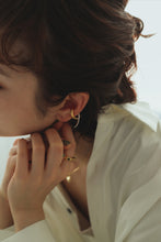 画像をギャラリービューアに読み込む, フェイクループ シルバーイヤーカフ Silver925
