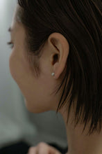 画像をギャラリービューアに読み込む, ミニマルストーン シルバーピアス Silver925
