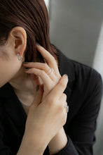 画像をギャラリービューアに読み込む, シンプルスクエア シルバーピアス Silver925
