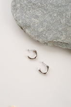 画像をギャラリービューアに読み込む, ソフトスクエア シルバーピアス Silver925
