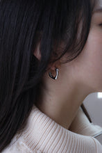 画像をギャラリービューアに読み込む, ソフトスクエア シルバーピアス Silver925
