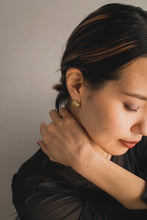 画像をギャラリービューアに読み込む, ダブルレイヤー シルバーピアス Silver925
