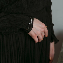 画像をギャラリービューアに読み込む, シンプルウェーブ シルバーバングル Silver925
