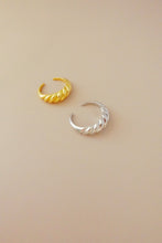 画像をギャラリービューアに読み込む, ツイストムーン シルバーリング Silver925
